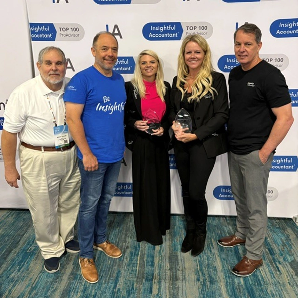 Fourlane Top 100 ProAdvisor Award Winner